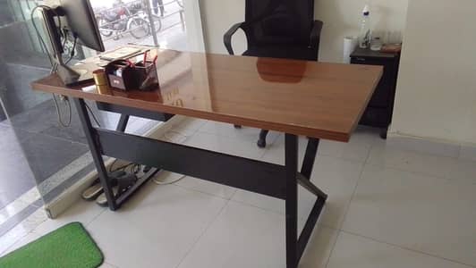 Almost Brand New Table