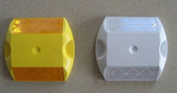 Solar, Aluminum & Plastic Road Studs / Cat Eyes Reflectors