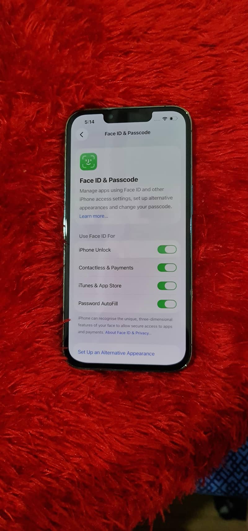 Apple iPhone 13 Pro 8
