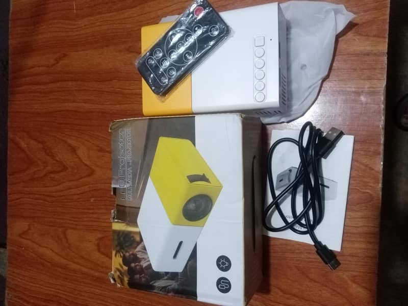 portable mini projector 0