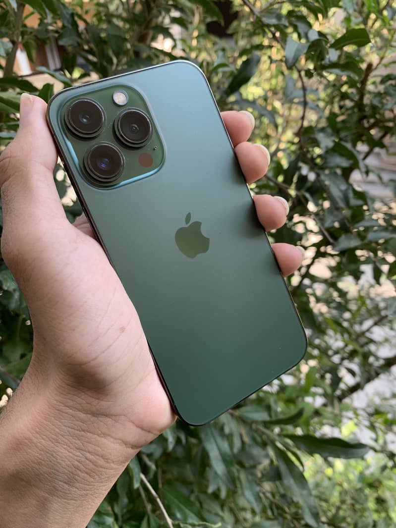 Apple iPhone 13 Pro 6