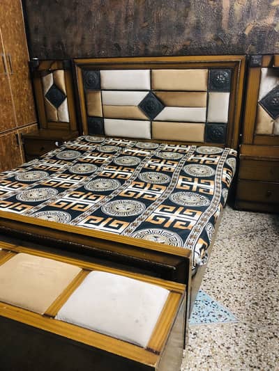 King size bed/Double bed