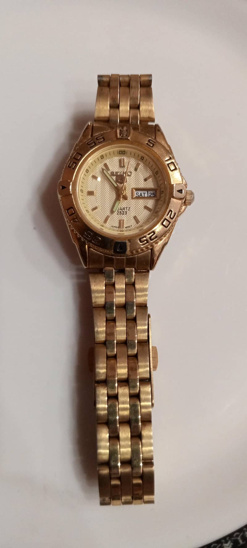 Watch 0