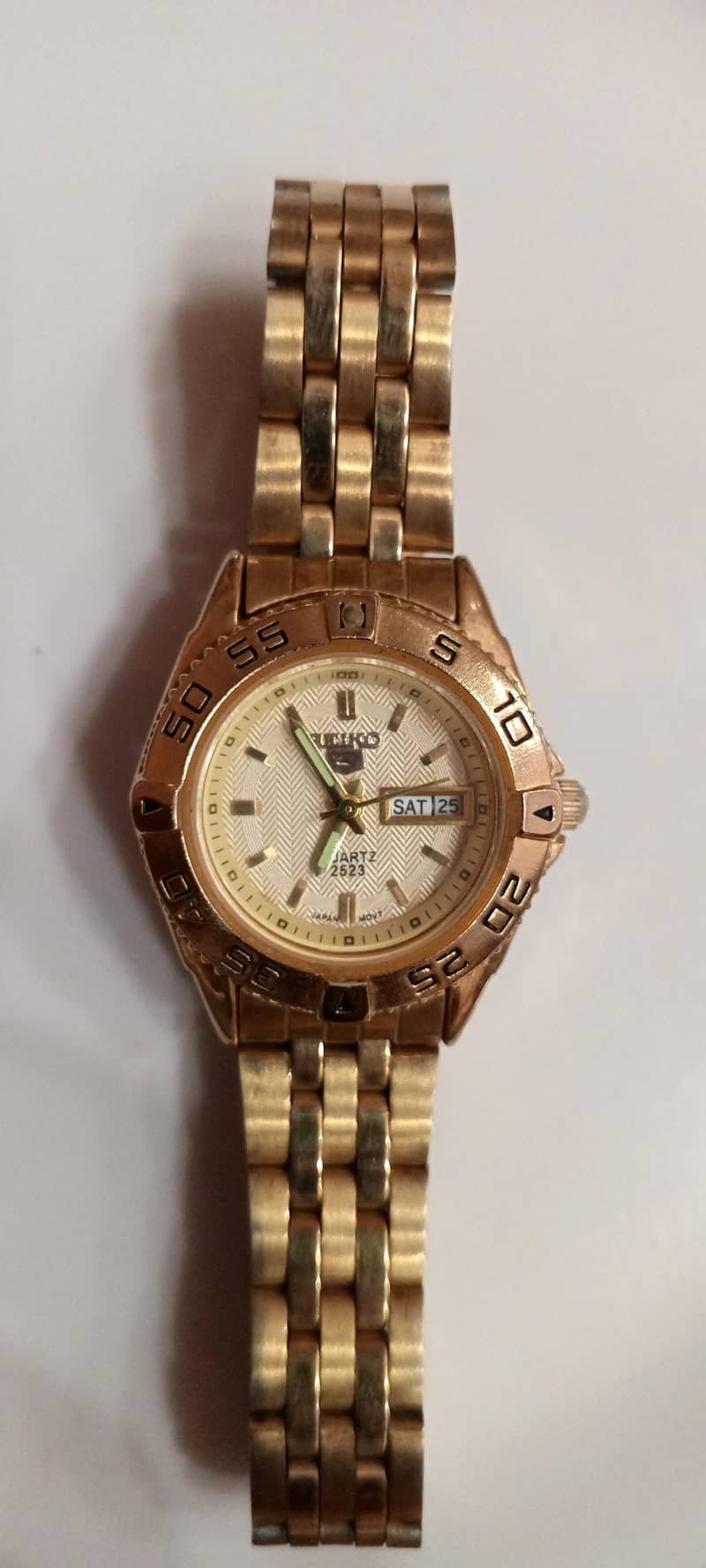 Watch 2