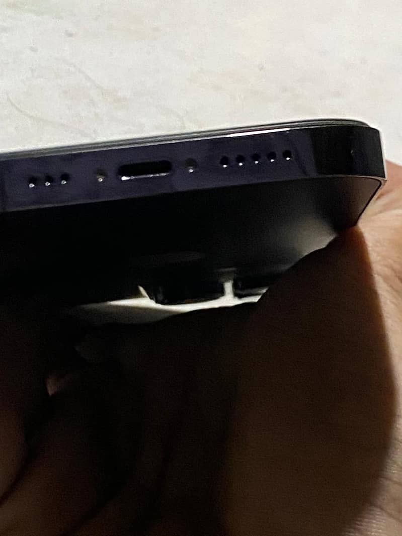 Apple iPhone 14 Pro 2