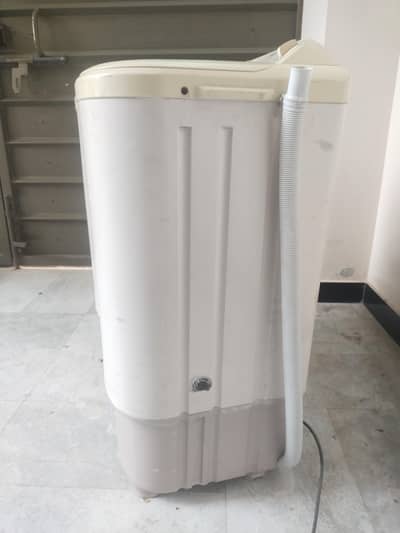 Haier Washing Machine and Spinner