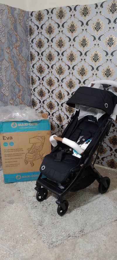 Brand new Maxi Cosi Stroller