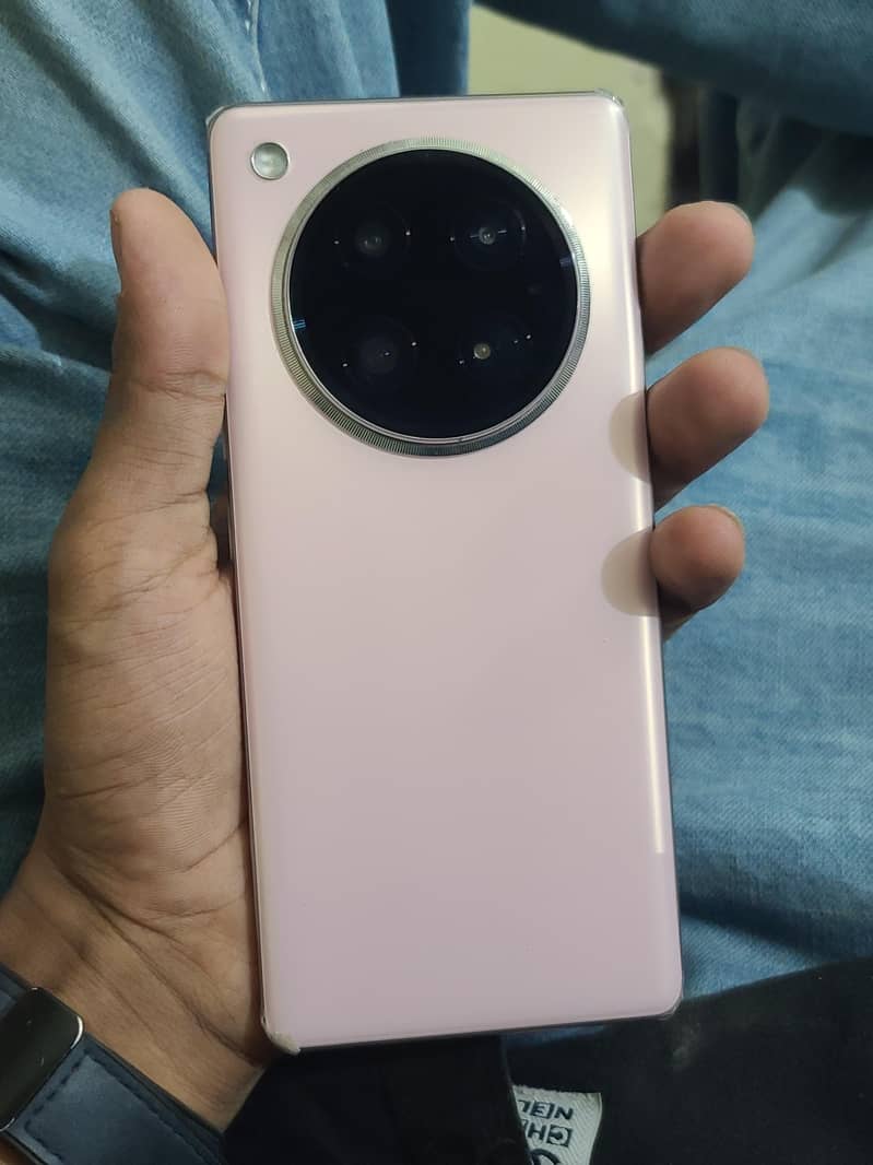 Infinix Zero 40 1