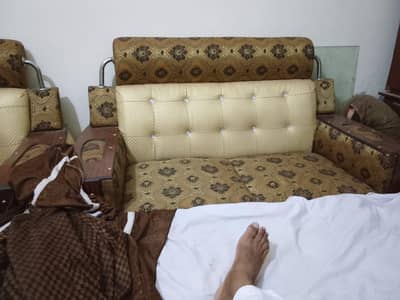 3 Seter sofa set new condition