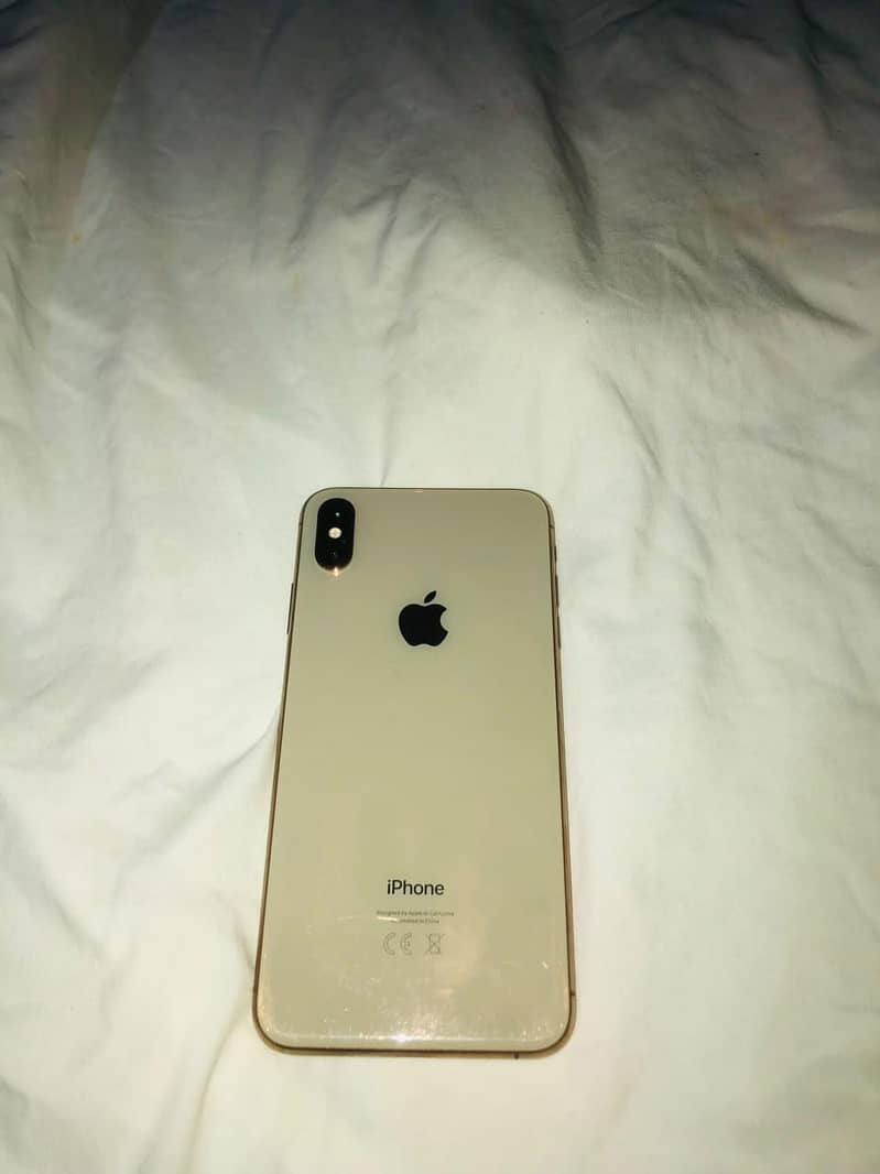 Apple iPhone XS Max 0