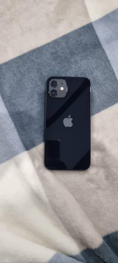Apple iPhone 12