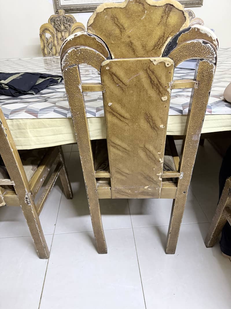 Dinning Table 0