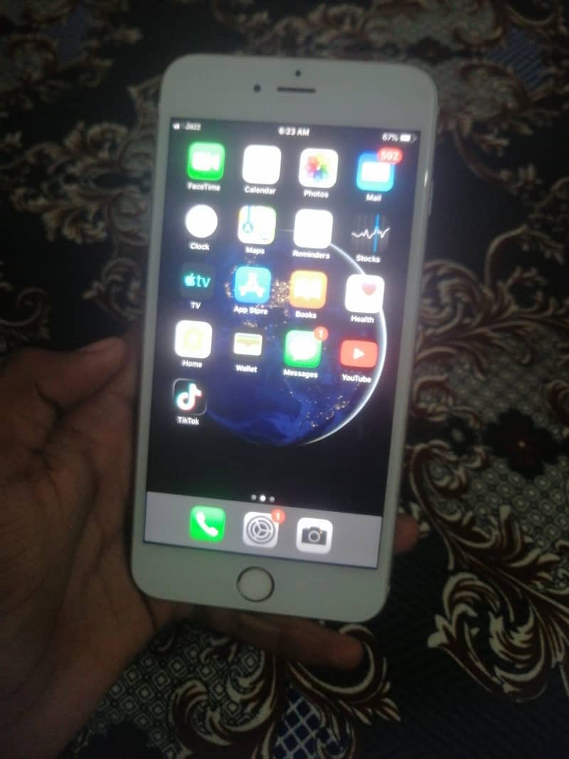 Apple iPhone 6 Plus 2