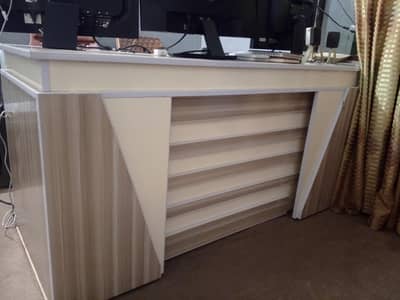 office or gaming table/ No#03126202001