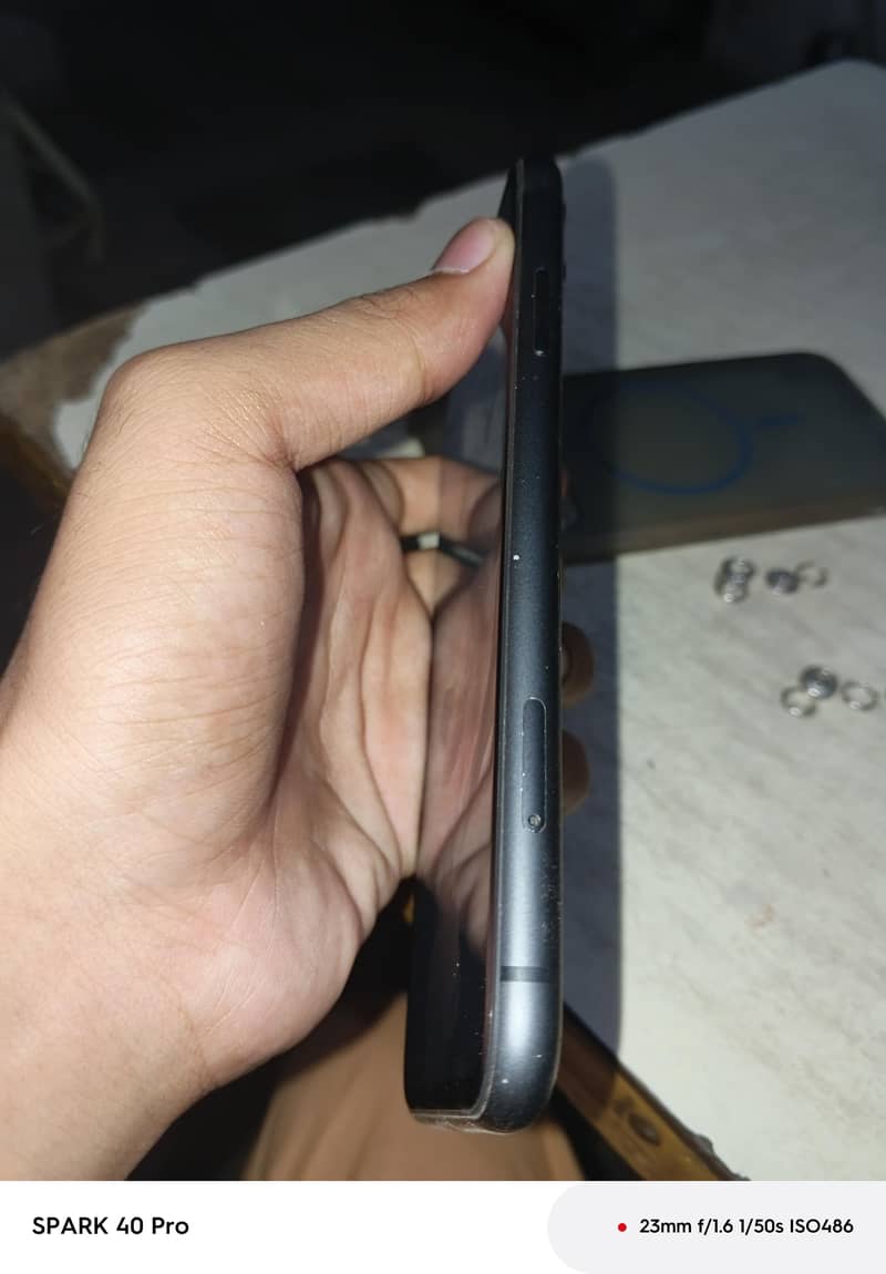 Apple iPhone 11 2