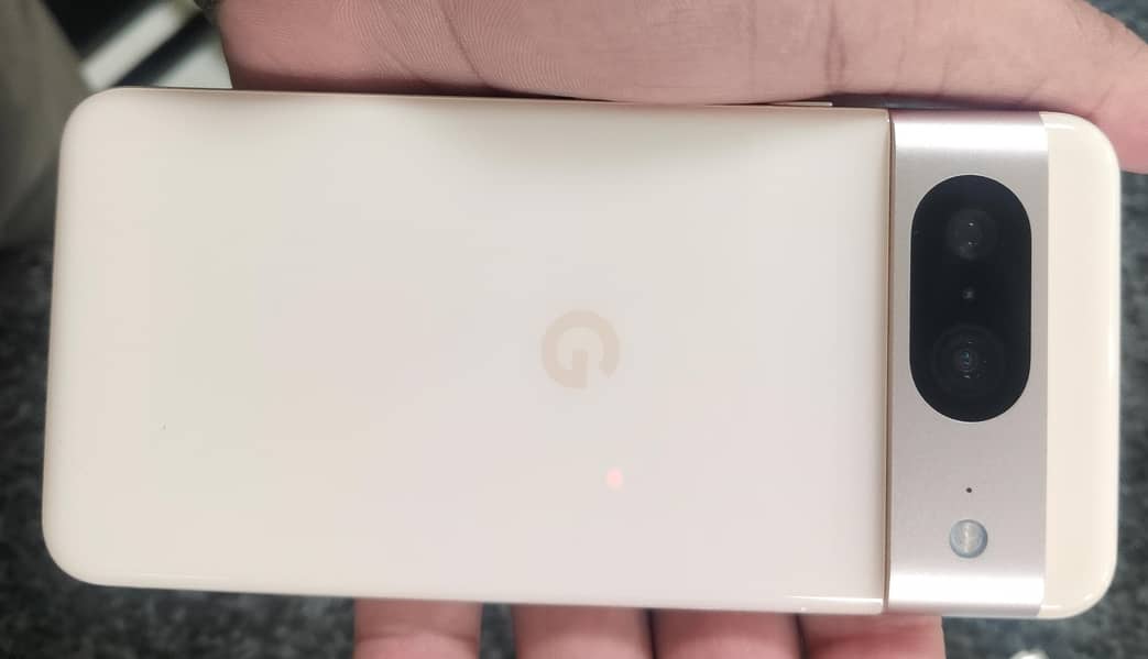 Google Pixel 8 2