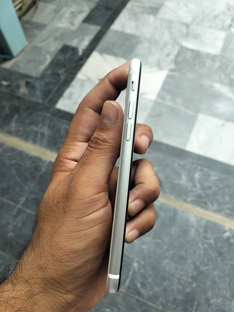 Apple iPhone SE 1