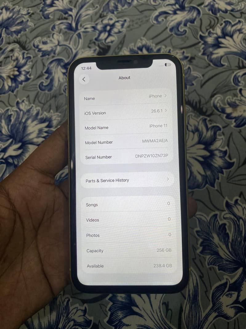 Apple iPhone 11 2