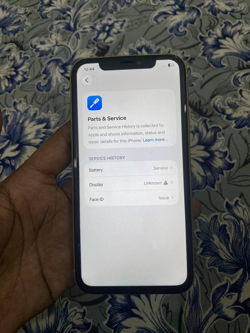Apple iPhone 11 4