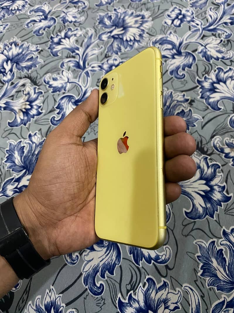 Apple iPhone 11 5