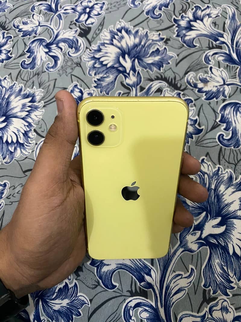 Apple iPhone 11 6