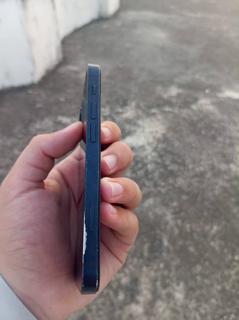 Apple iPhone 12 mini 5