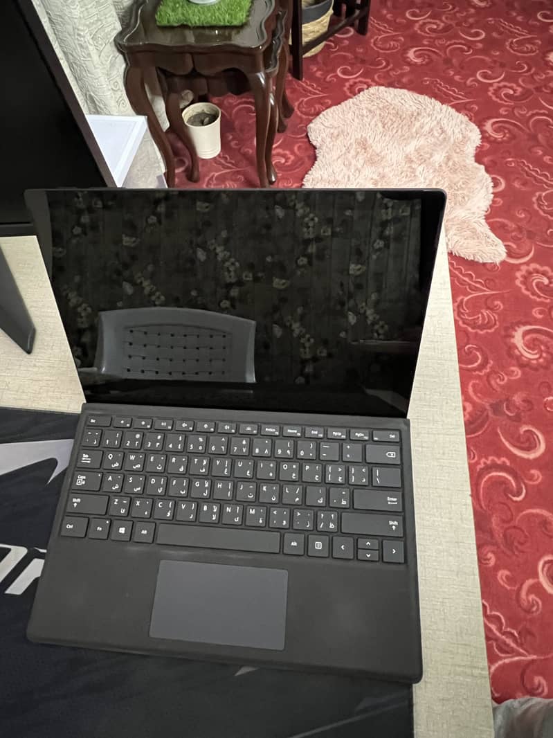 Microsoft Surface 7 Pro 1