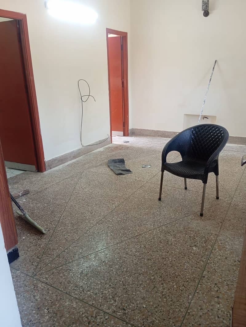 Upper Portion In Good Condition 2