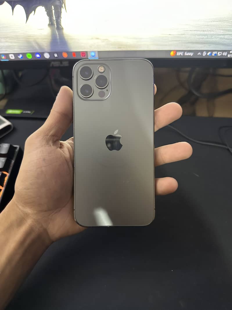 Apple iPhone 12 Pro 0