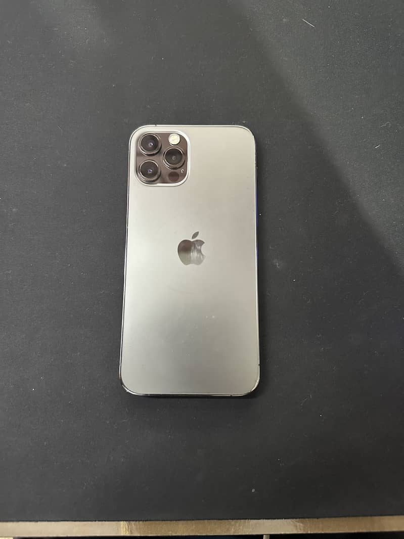 Apple iPhone 12 Pro 12