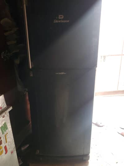 DAWLANCE FRIDGE FOR SALE