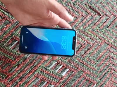 Apple iPhone XR