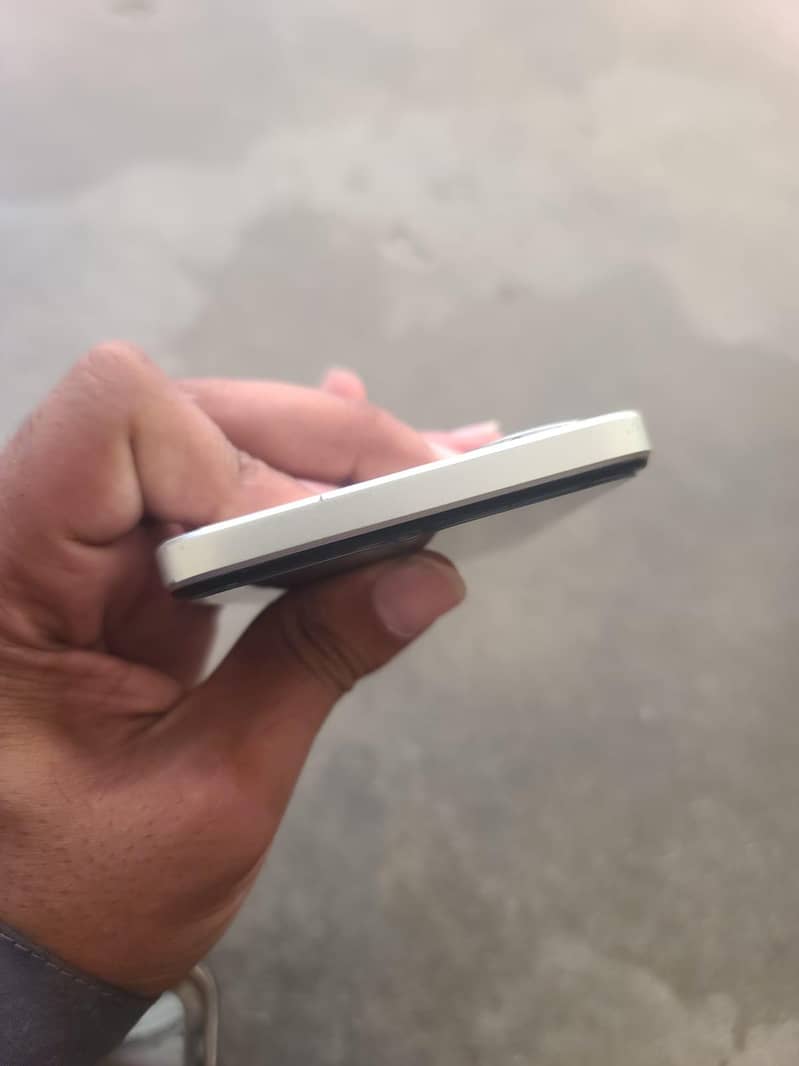 OPPO A38 1