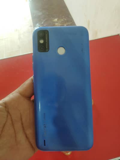 Tecno Spark 6 go 4 64