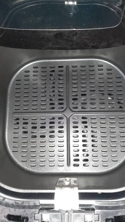 ​Philips Air Fryer - Barely Used / Like New