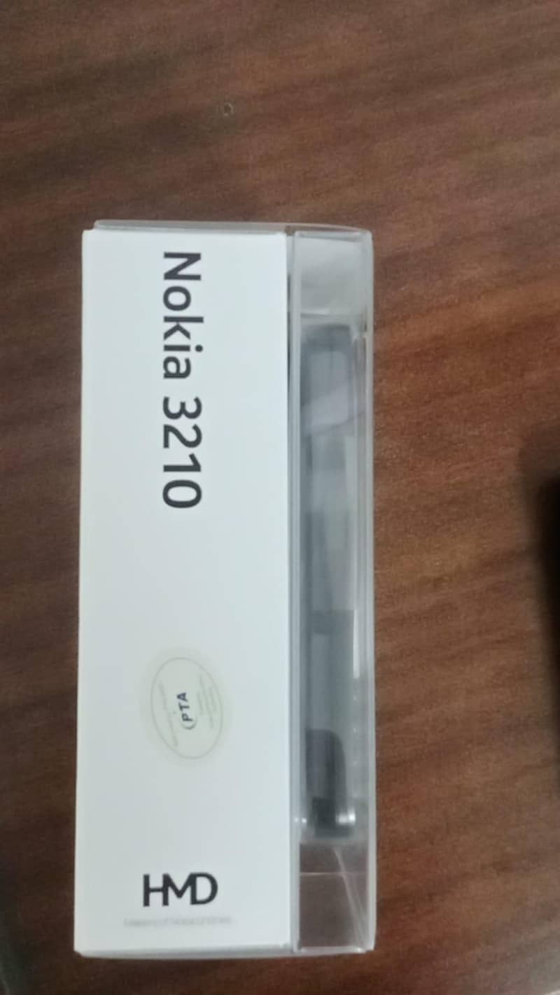 Nokia 3210 1