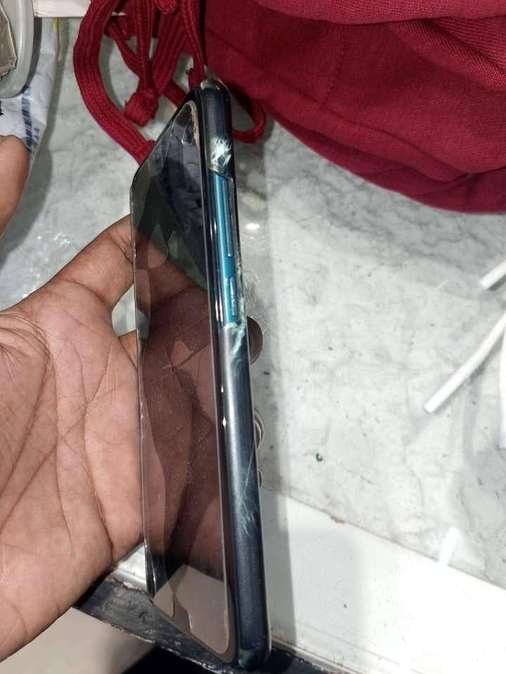Honor 10 0