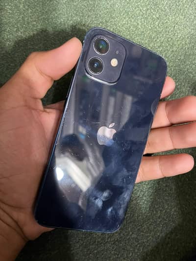 Apple iPhone 12