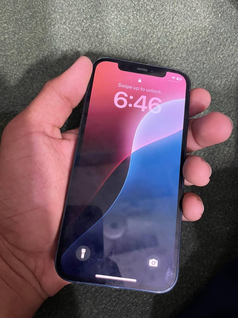 Apple iPhone 12 2