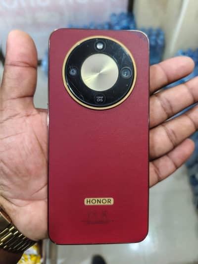 Honor x9d 12 256 with box adapter 10 by 10 conditions