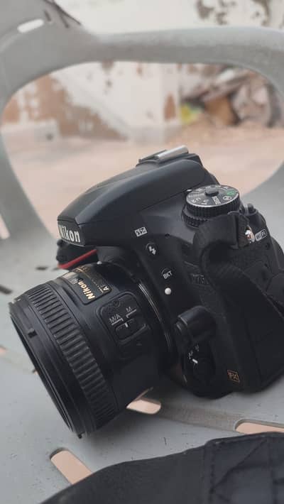 NIkon D750 with 50 mm Lens 1.8G Sale Home Used