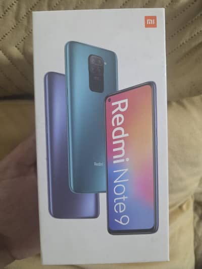 Xiaomi Redmi Note 9 | 4GB/128GB With Box and Complete Accessories