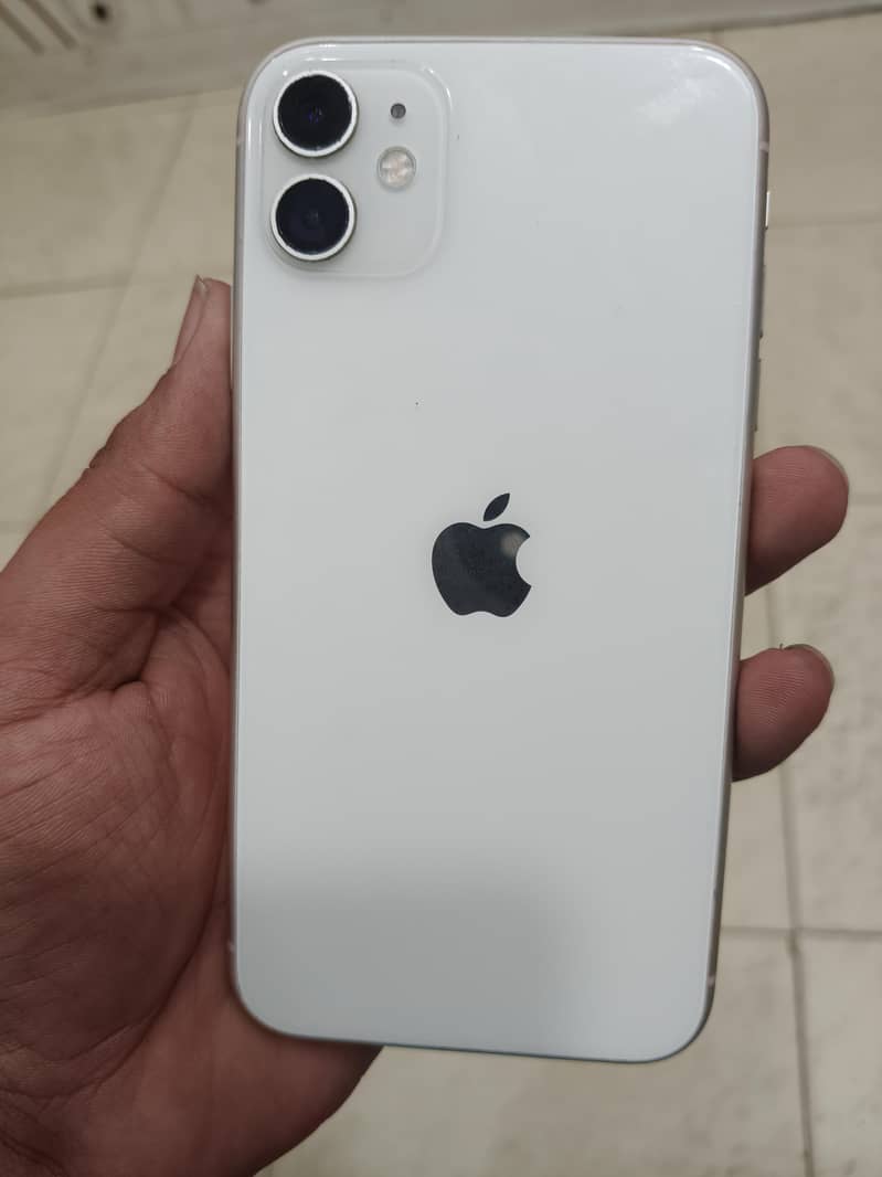 Apple iPhone 11 0