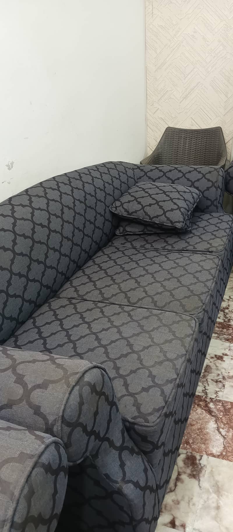 9 seater sofa 1