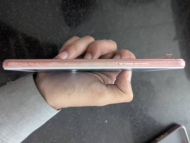 OPPO A57 2