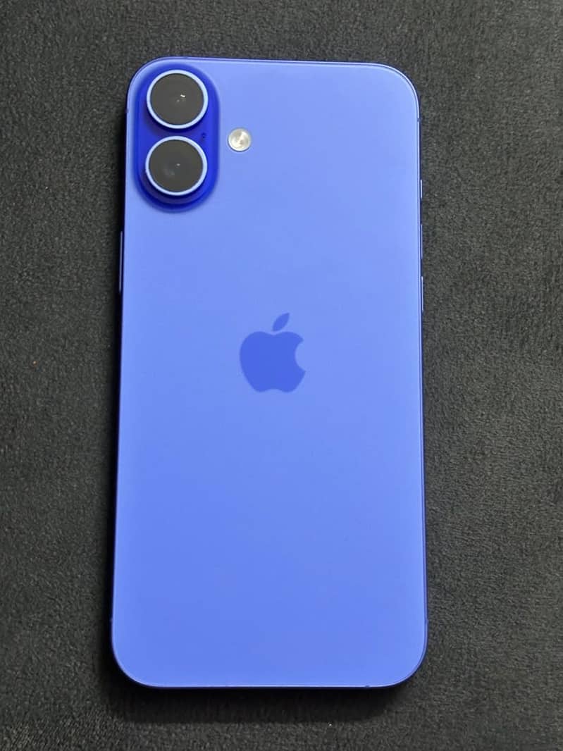 Apple iPhone 16 Plus 3