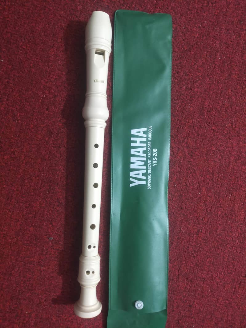 Yahama flute 0