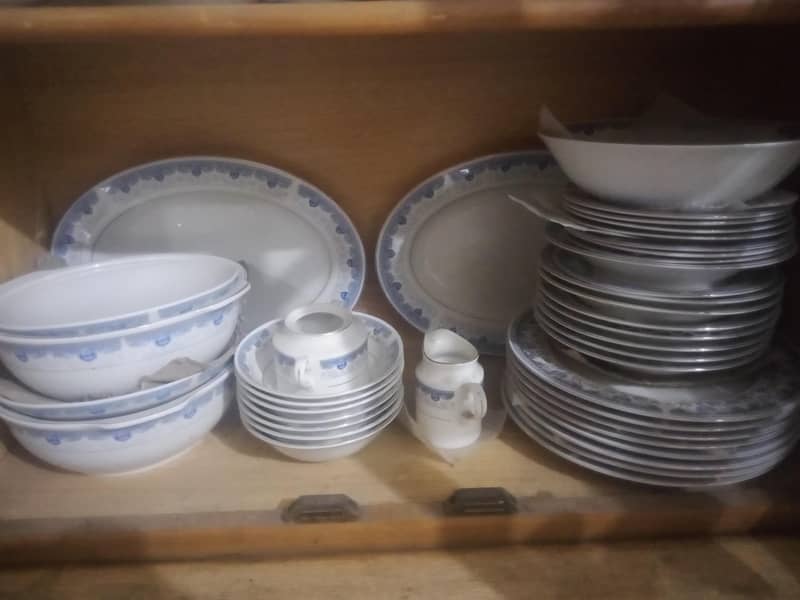 dinner set pots 0