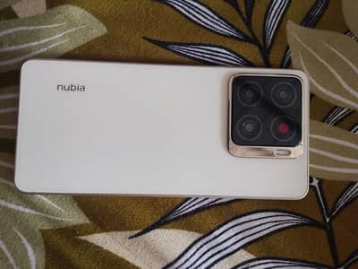 Nubia a56 4+8 128 10 by 10 condition only mobile h urgent sale
