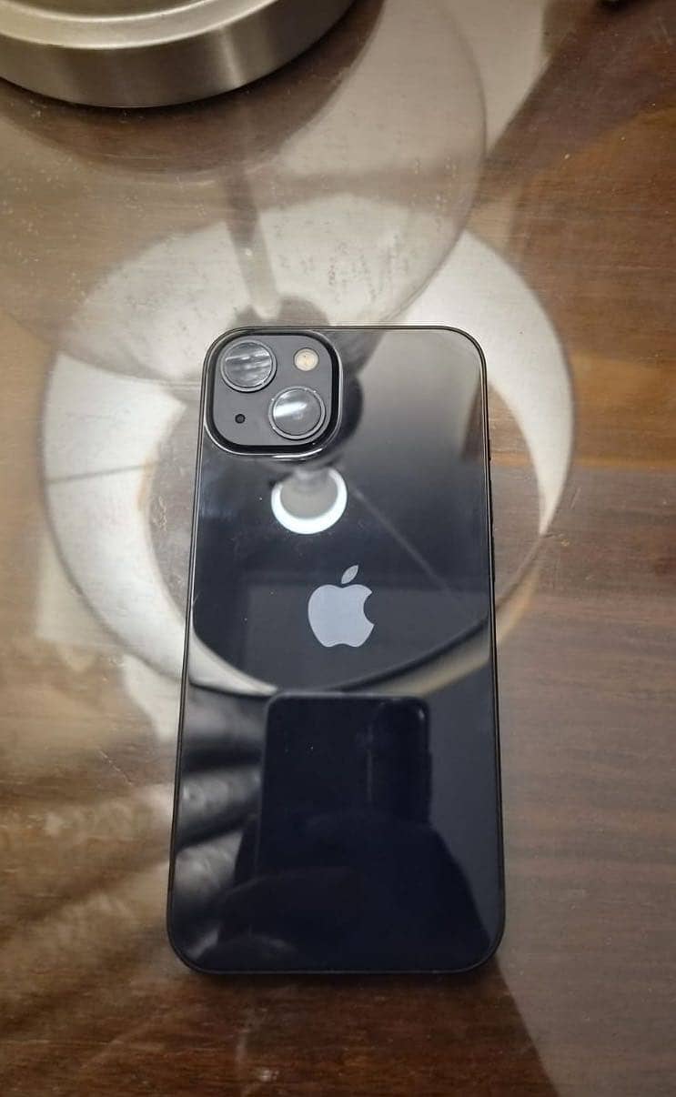 Apple iPhone 13 5